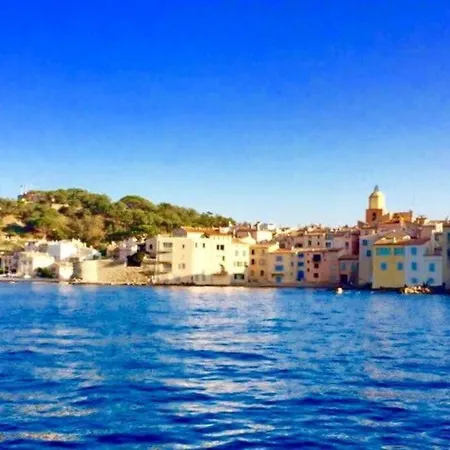 Villa Oasis Avec Piscine En Plein Coeur De Saint-tropez.